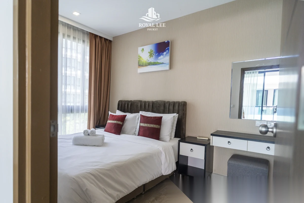 1 Bedroom Apartment for sale at Royal Lee The Terminal Phuket complex · Sakhu · Lake View — photo 6