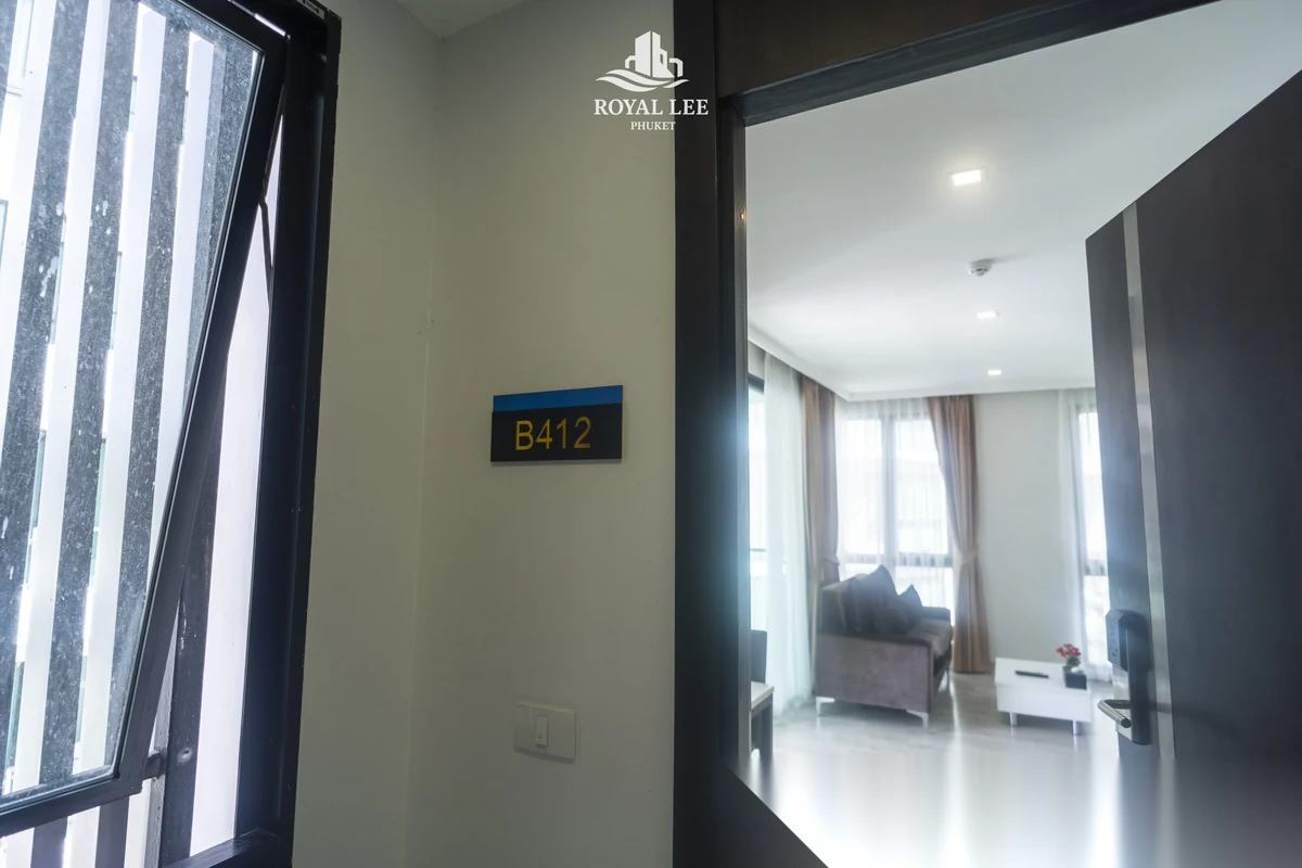 1 Bedroom Apartment for sale at Royal Lee The Terminal Phuket complex · Sakhu · Lake View — photo 7