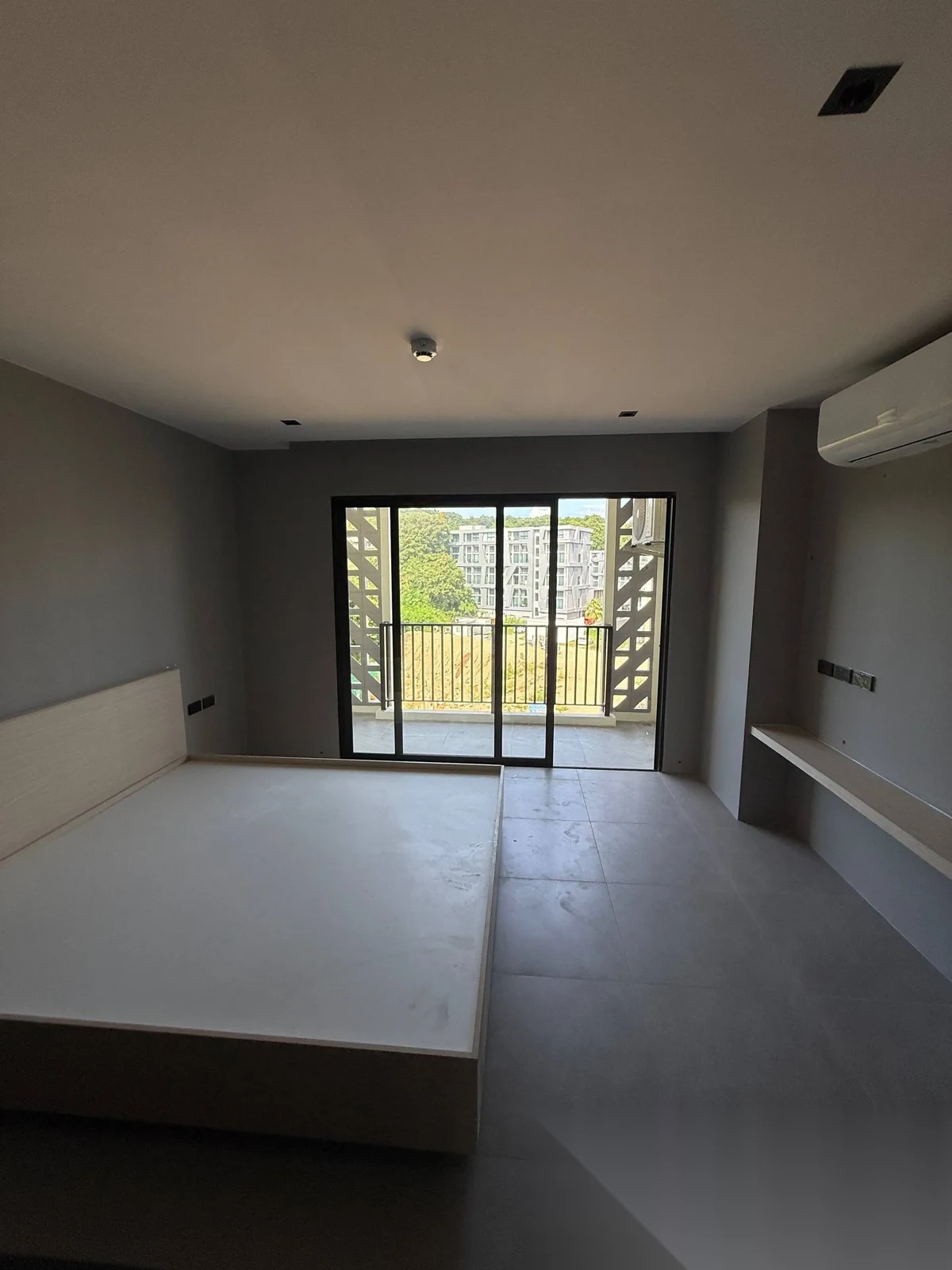 Studio Apartment for sale at Utopia Dream U2 complex · Rawai · Pool Access — photo 13