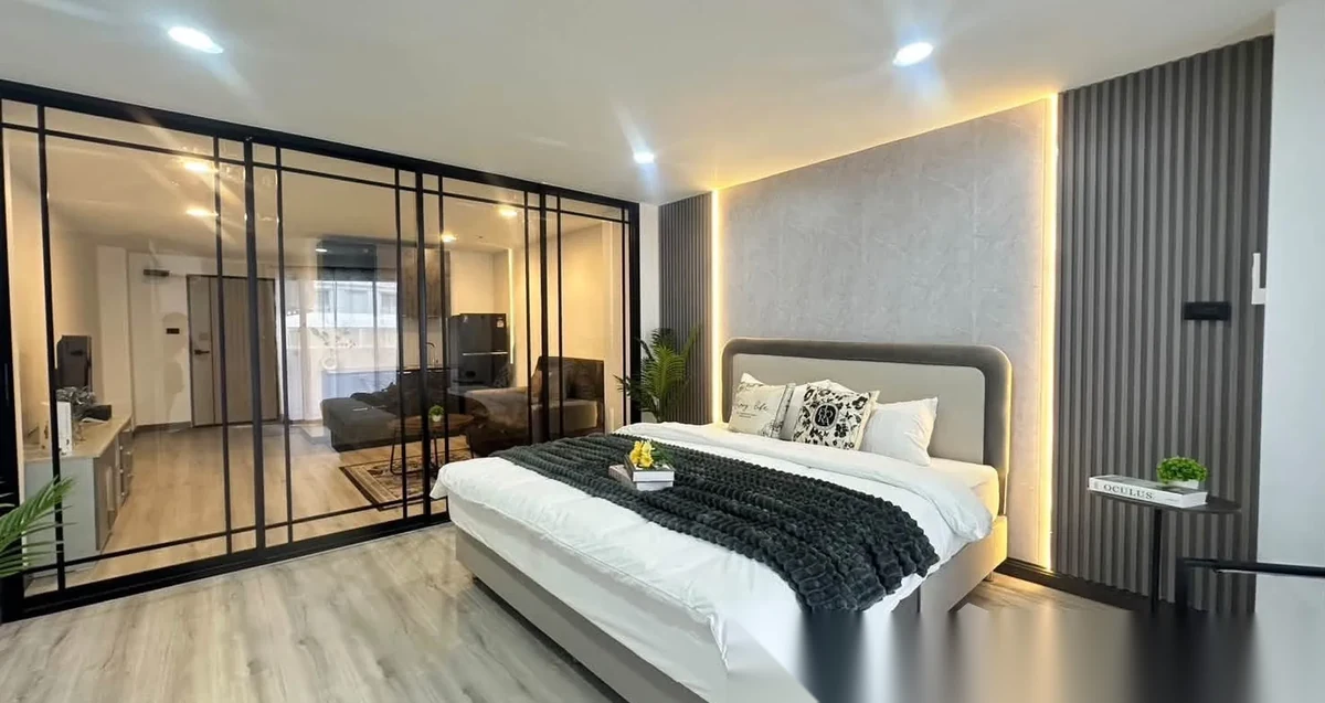 1 Bedroom Apartment for rent at Phuket Palace complex · Patong