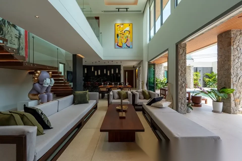 6 Bedroom Villa for rent at Unique Art-Filled Luxury Villa in Layan, Phuket Villa Mumu complex · Choeng Thale · Pool View — photo 3