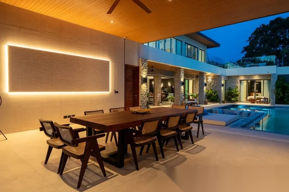 6 Bedroom Villa for rent at Unique Art-Filled Luxury Villa in Layan, Phuket Villa Mumu complex · Choeng Thale · Pool View — photo 4