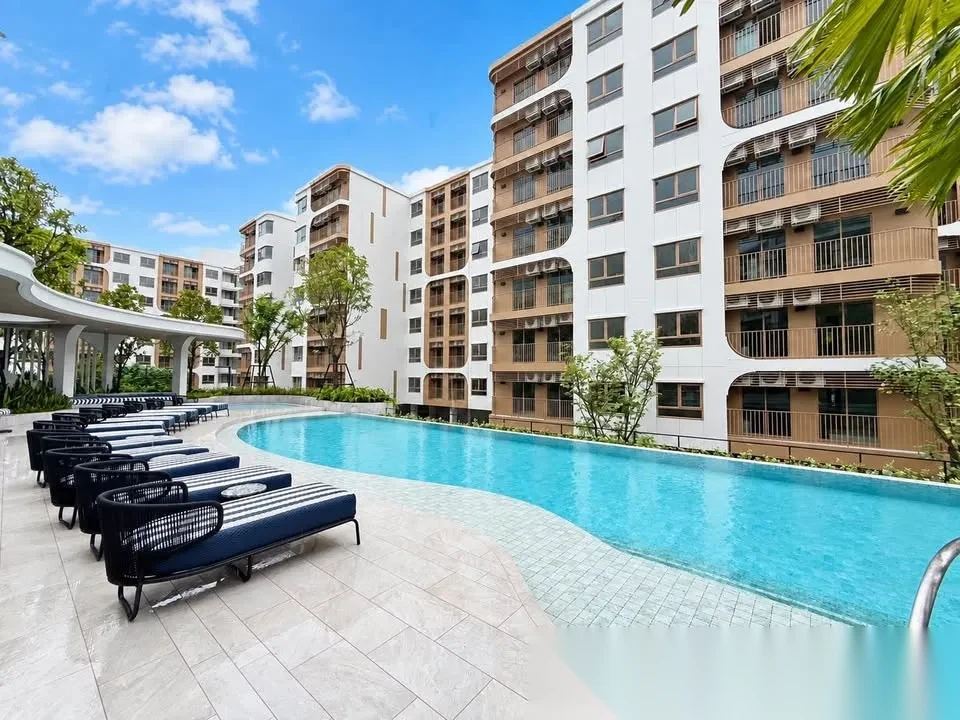 1 Bedroom Apartment for sale at Escent Phuket complex · Wichit · Pool Access — photo 6