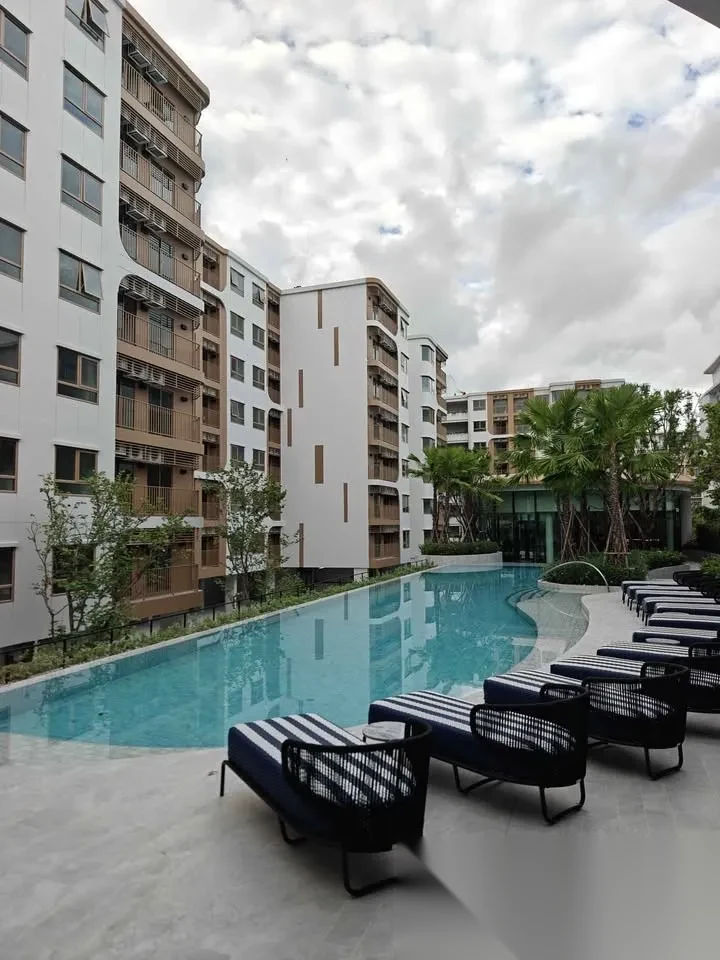 1 Bedroom Apartment for sale at Escent Phuket complex · Wichit · Pool Access — photo 18