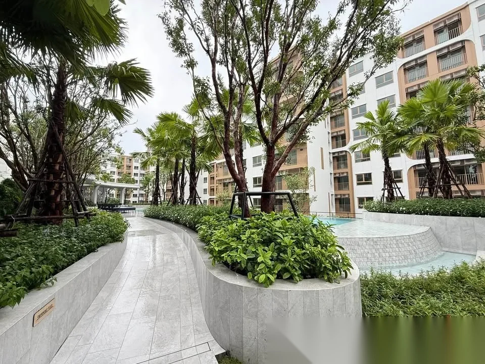 1 Bedroom Apartment for sale at Escent Phuket complex · Wichit · Pool Access — photo 11