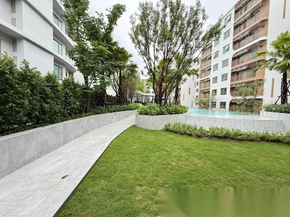 1 Bedroom Apartment for sale at Escent Phuket complex · Wichit · Pool Access — photo 12