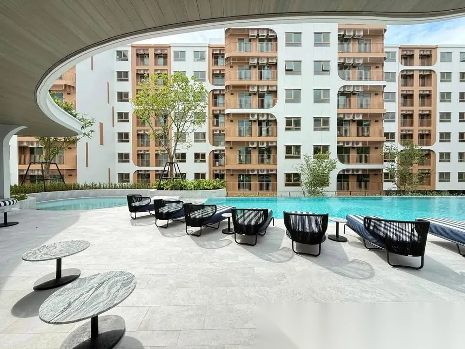 1 Bedroom Apartment for sale at Escent Phuket complex · Wichit · Pool Access — photo 26