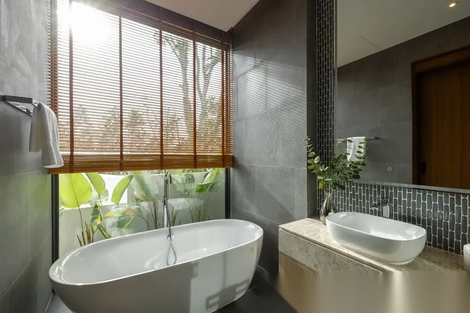 3 Bedroom Villa for rent at Amber Chamber complex · Si Sunthon · Pool View — photo 6