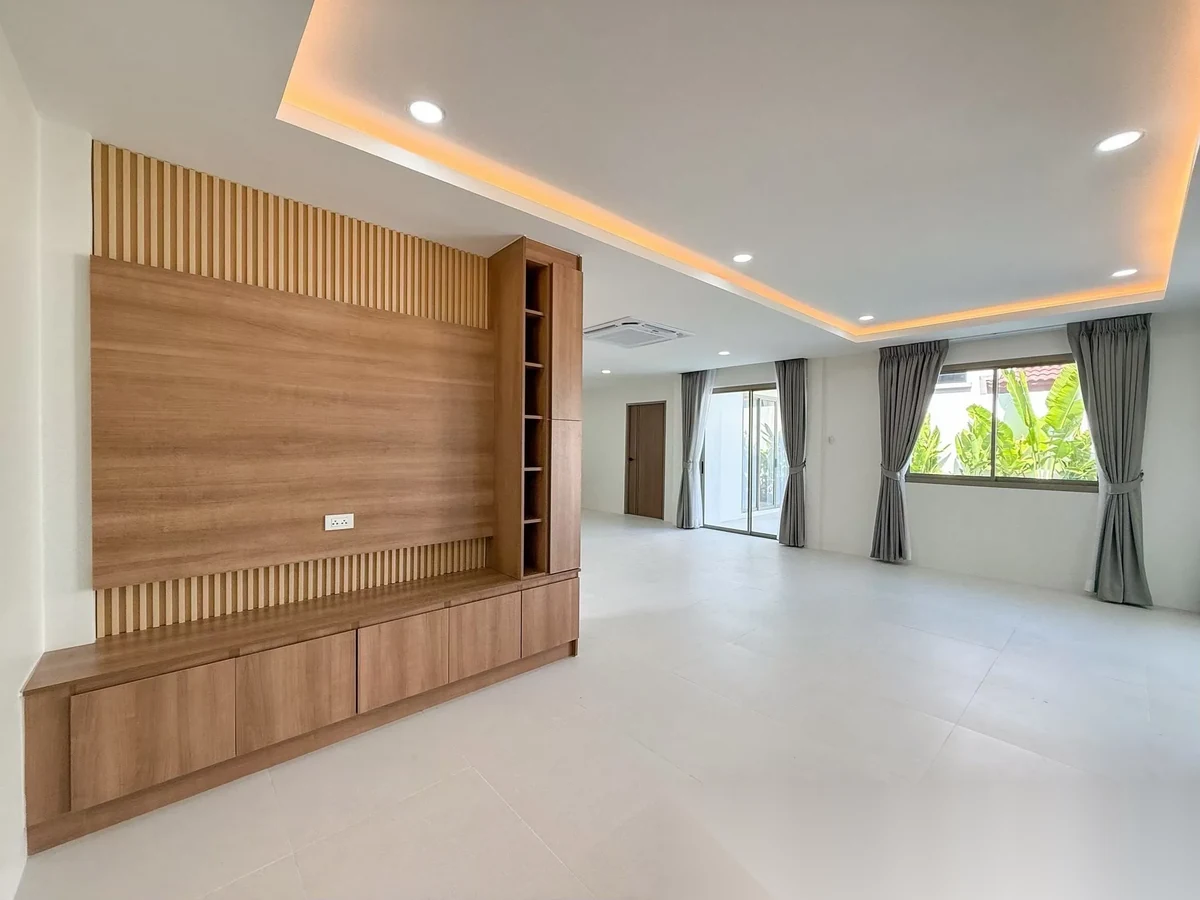 4 Bedroom Villa for sale at Land and Houses Park complex · Chalong — photo 28