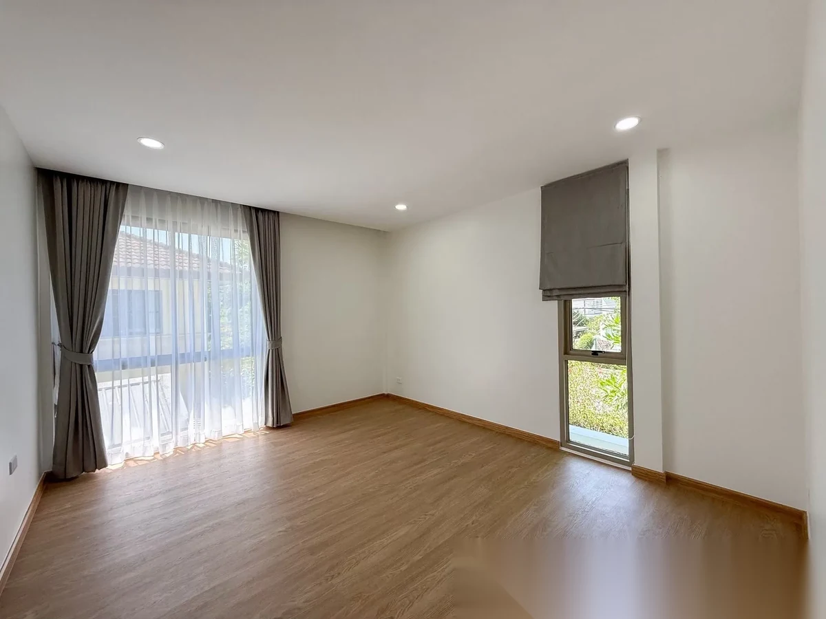 4 Bedroom Villa for sale at Land and Houses Park complex · Chalong — photo 37