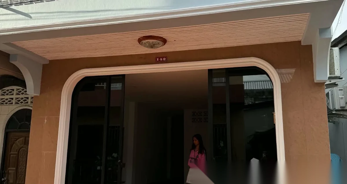 Дом 4BR в комплексе Townhouse in Soi cherngthale 12 · Чернг Тале / Bang Tao