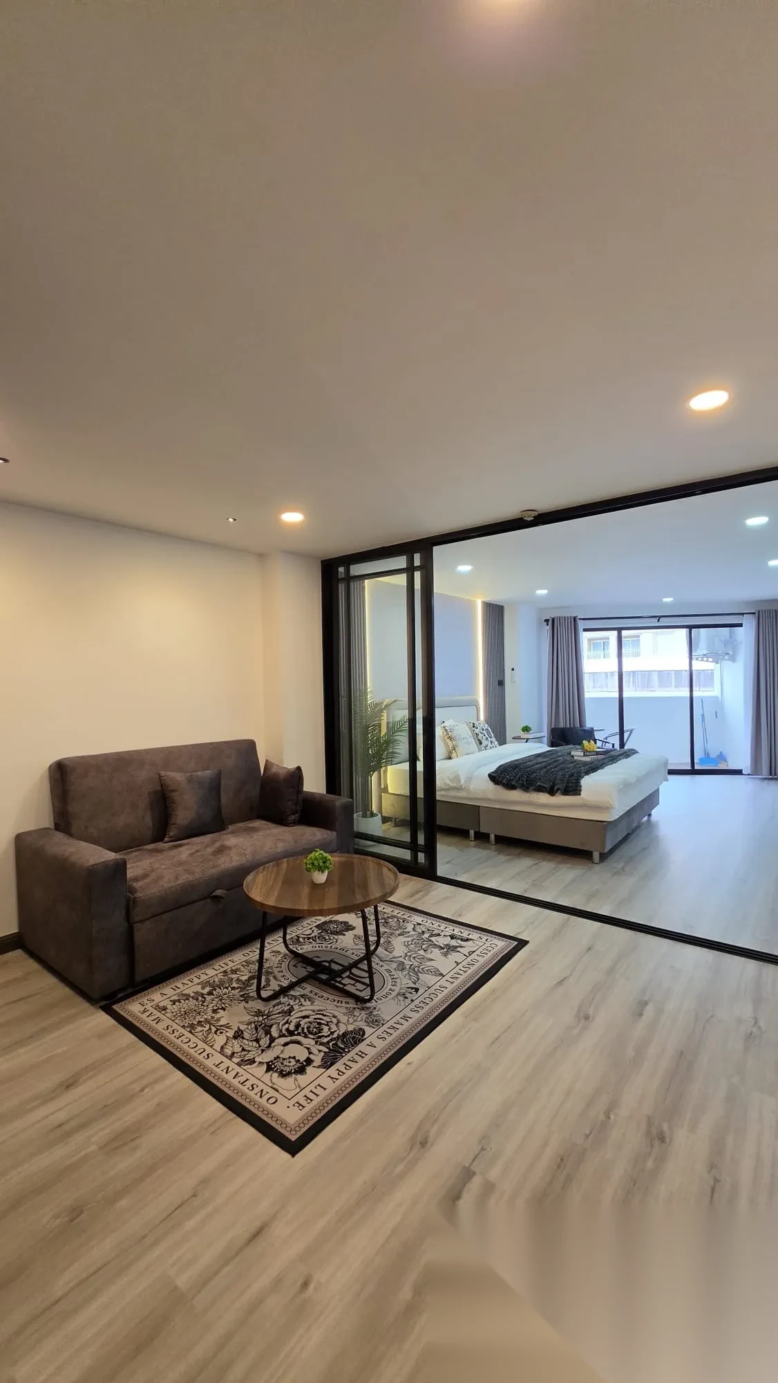 1 Bedroom Apartment for rent at Phuket Palace complex · Patong — photo 3
