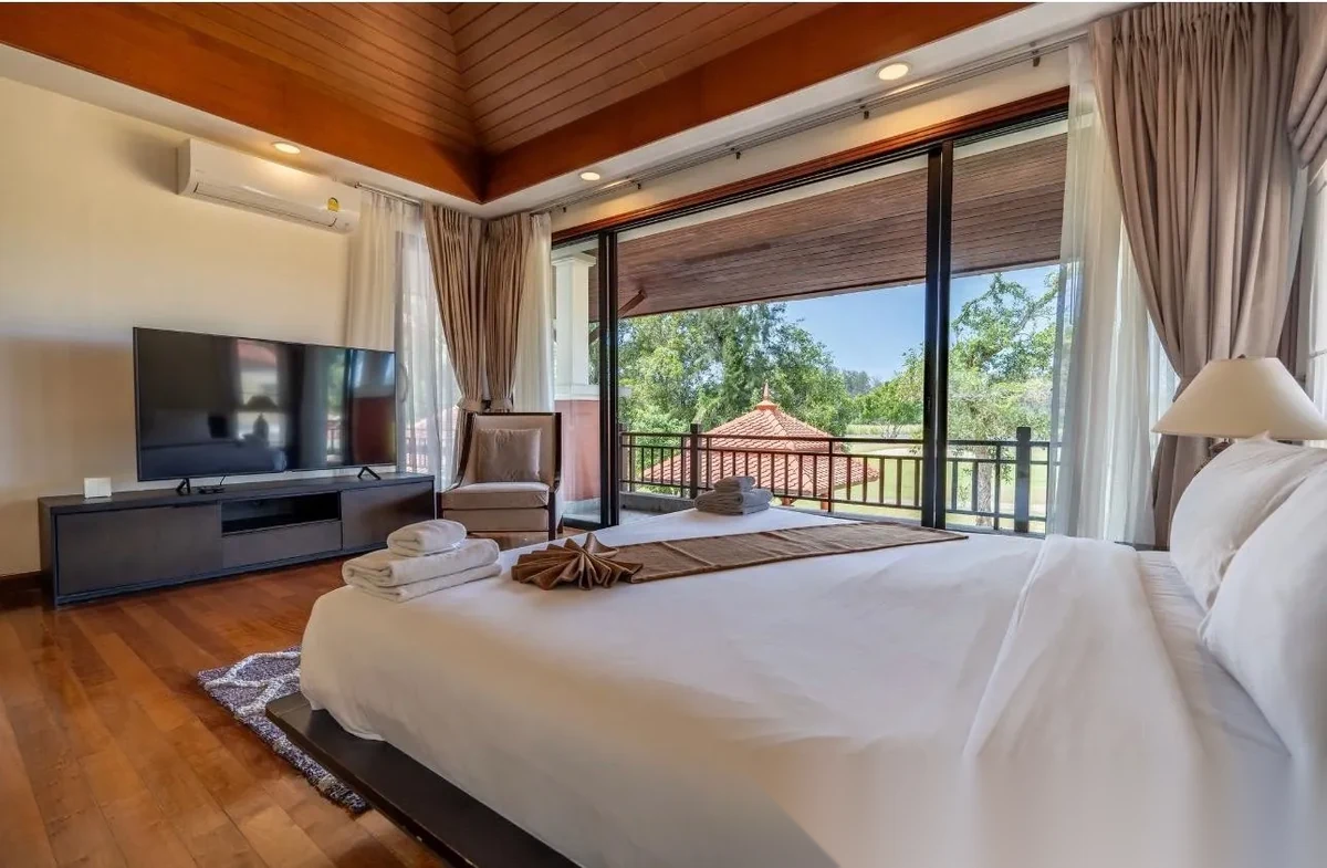 4 Bedroom Villa for rent at Laguna Links complex · Choeng Thale · Pool View — photo 10