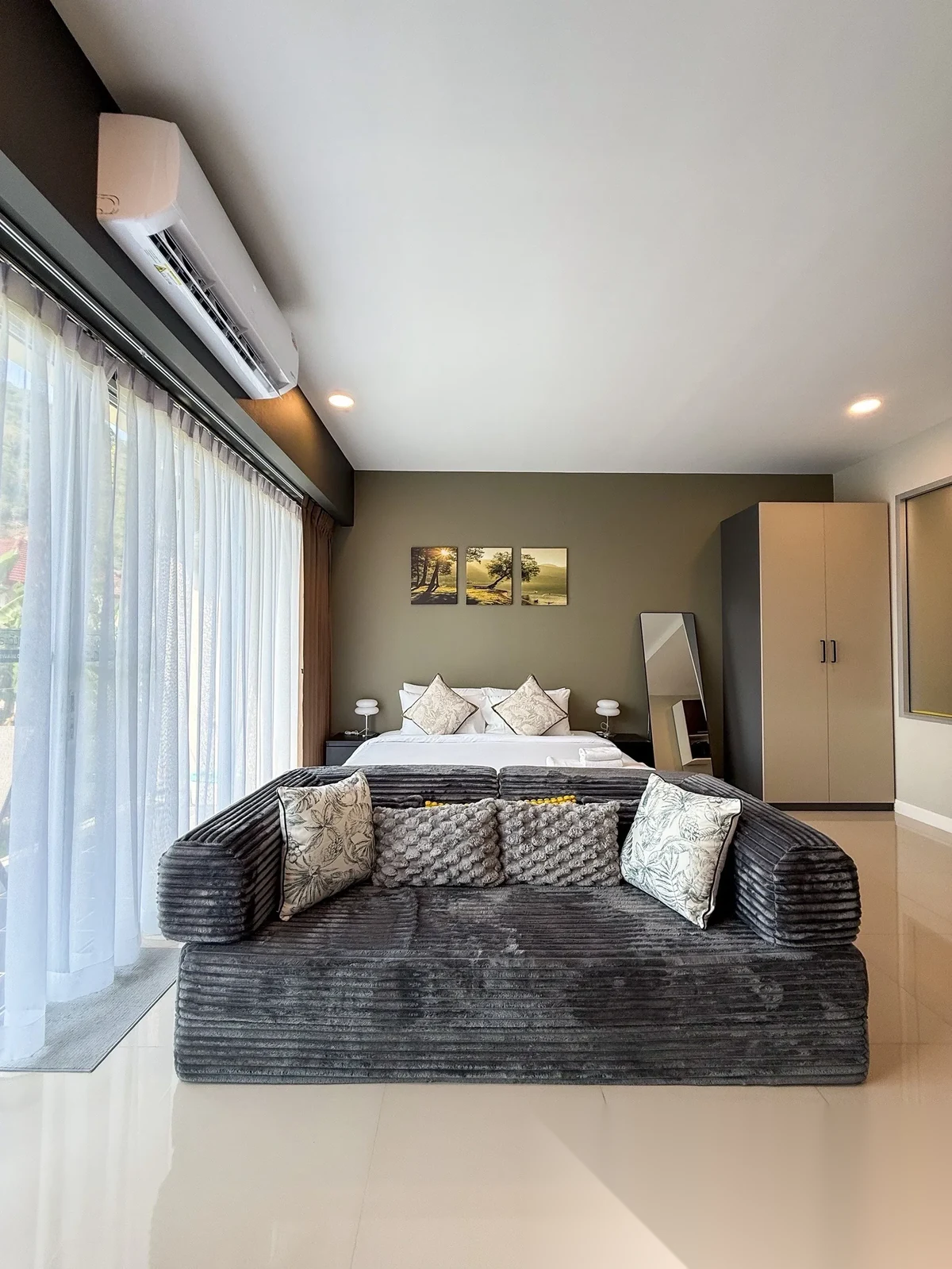 Апартаменты студия в ЖК Chic Condo · Карон — фото 2