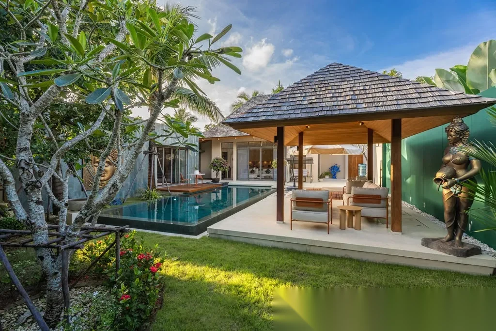 2 Bedroom Villa for rent at Anchan Flora complex · Thep Krasattri · Pool View — photo 3