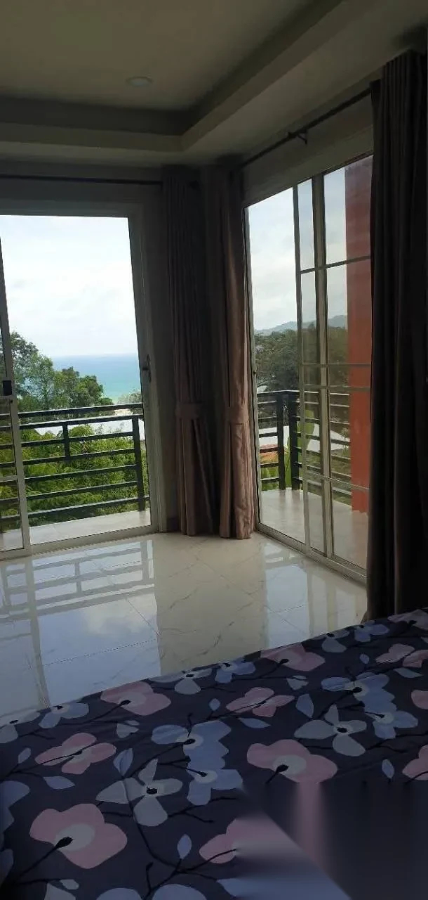2 Bedroom House for rent at Panorama Seaview 2 Bedroom 2 Restroom House in Patong complex · Patong · Sea View — photo 8
