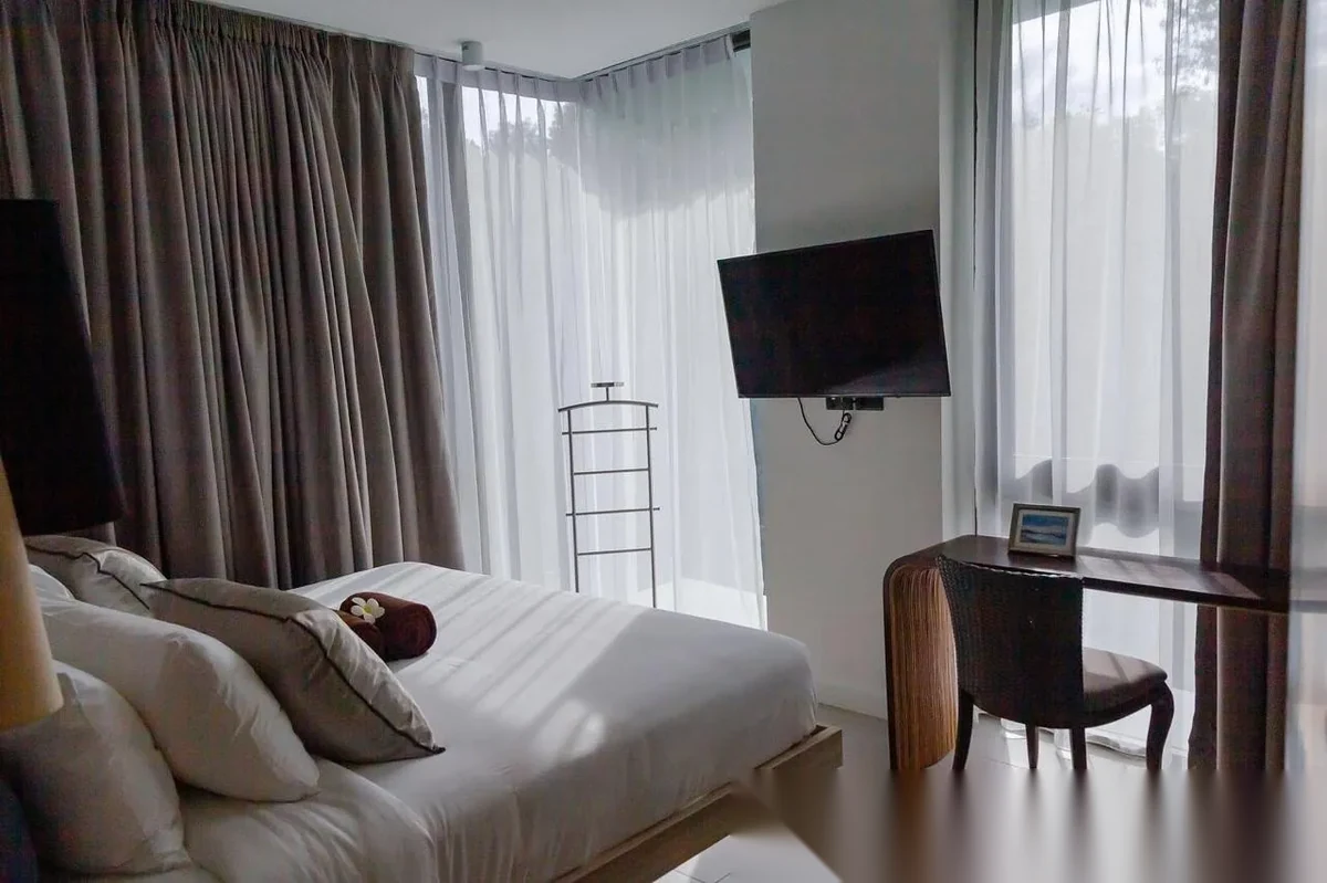 2 Bedroom Apartment for sale at Ocean Stone complex · Choeng Thale · Pool Access — photo 4
