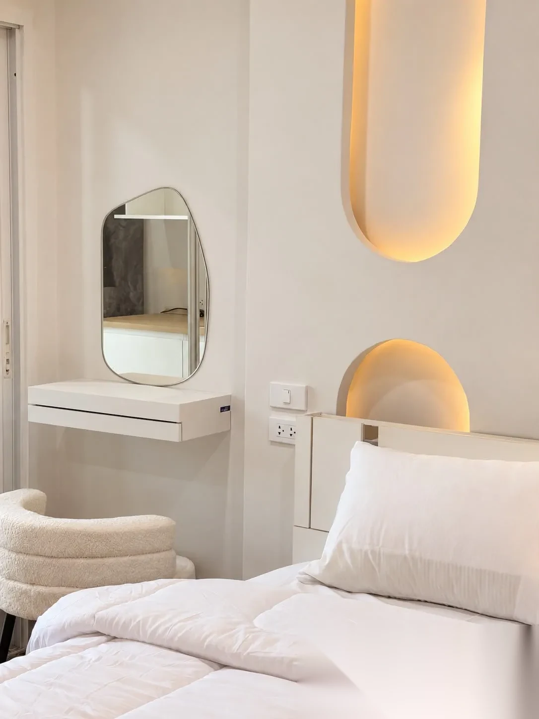 Studio Apartment for sale at The View Condo Suanluang complex · Wichit — photo 4