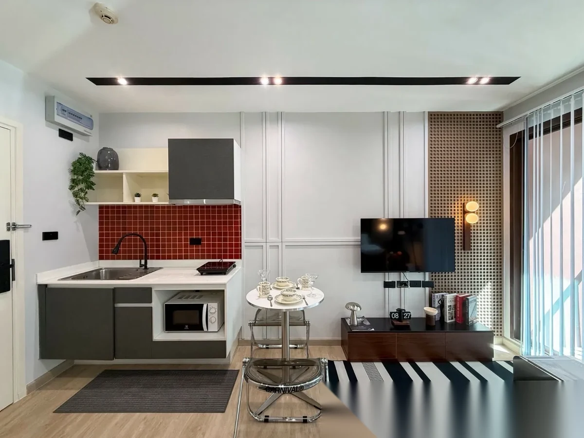 Studio Apartment for sale at ZCAPE III complex · Wichit · Pool View — photo 2