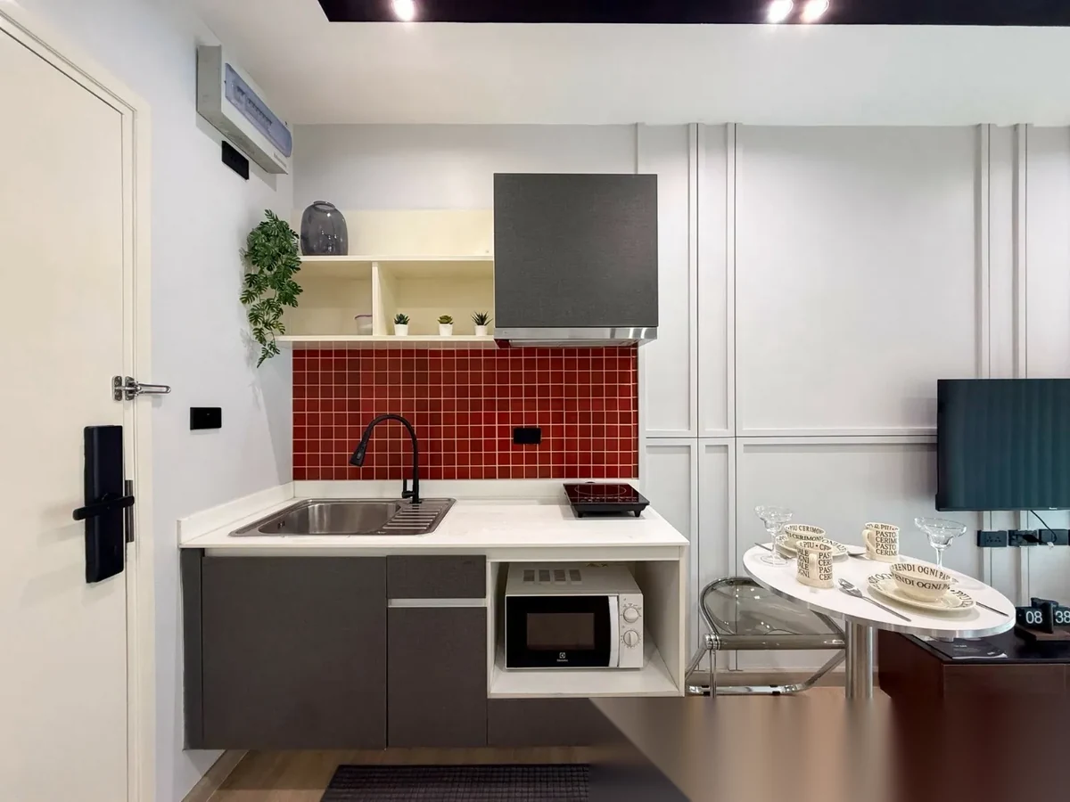 Studio Apartment for sale at ZCAPE III complex · Wichit · Pool View — photo 7