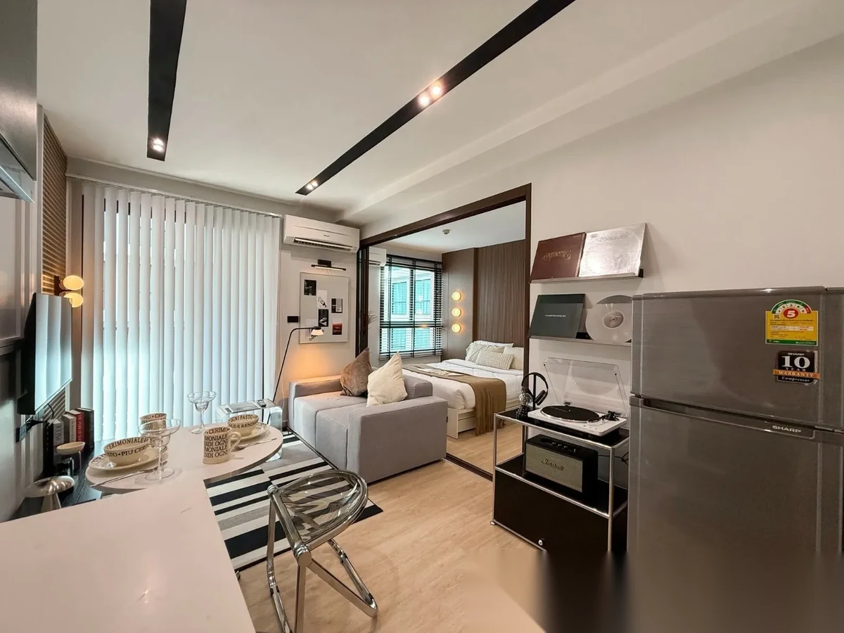 Studio Apartment for sale at ZCAPE III complex · Wichit · Pool View — photo 12