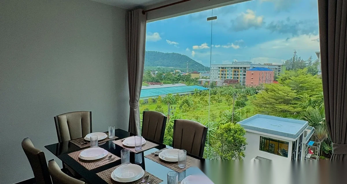 1 Bedroom Apartment for sale at Kathu Golf Condo complex · Kathu · Golf Course View