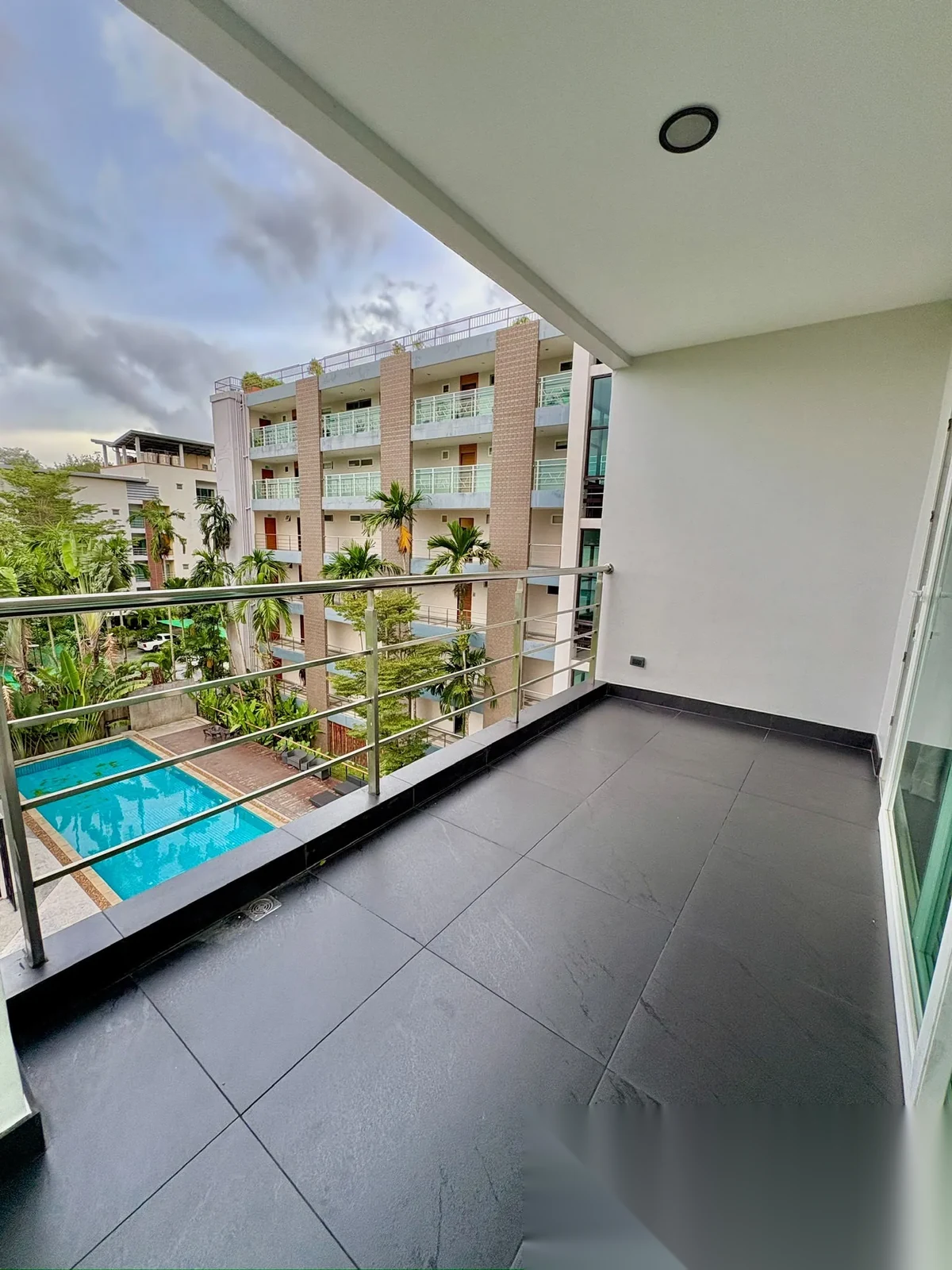 1 Bedroom Apartment for sale at Kathu Golf Condo complex · Kathu · Golf Course View — photo 14