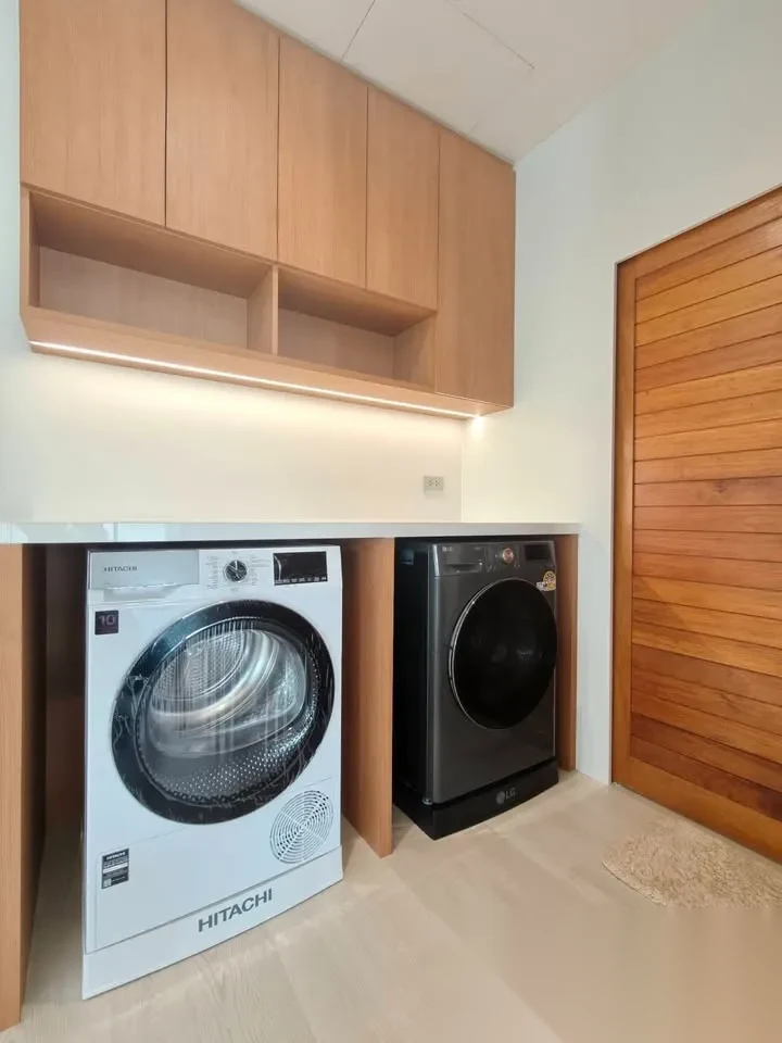 4 Bedroom Villa for rent at Baan Suan Neramit 5 complex · Si Sunthon · Pool View — photo 8
