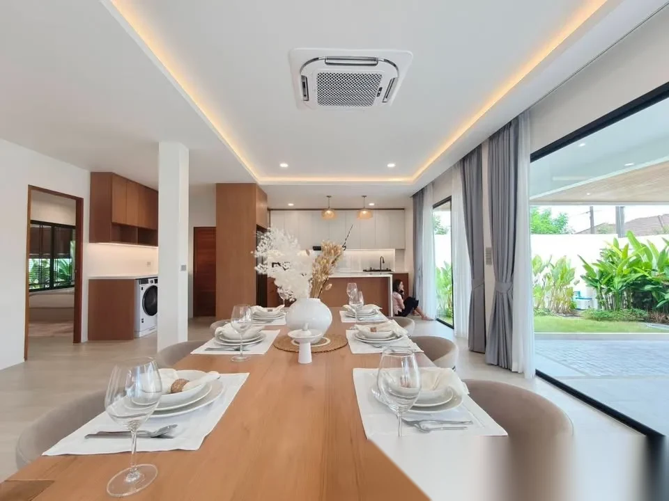 4 Bedroom Villa for rent at Baan Suan Neramit 5 complex · Si Sunthon · Pool View — photo 12