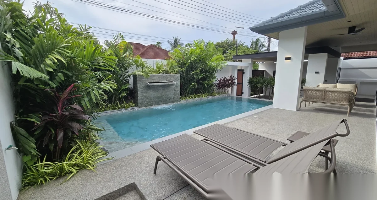 3 Bedroom Villa for rent · Choeng Thale · Partial Sea View