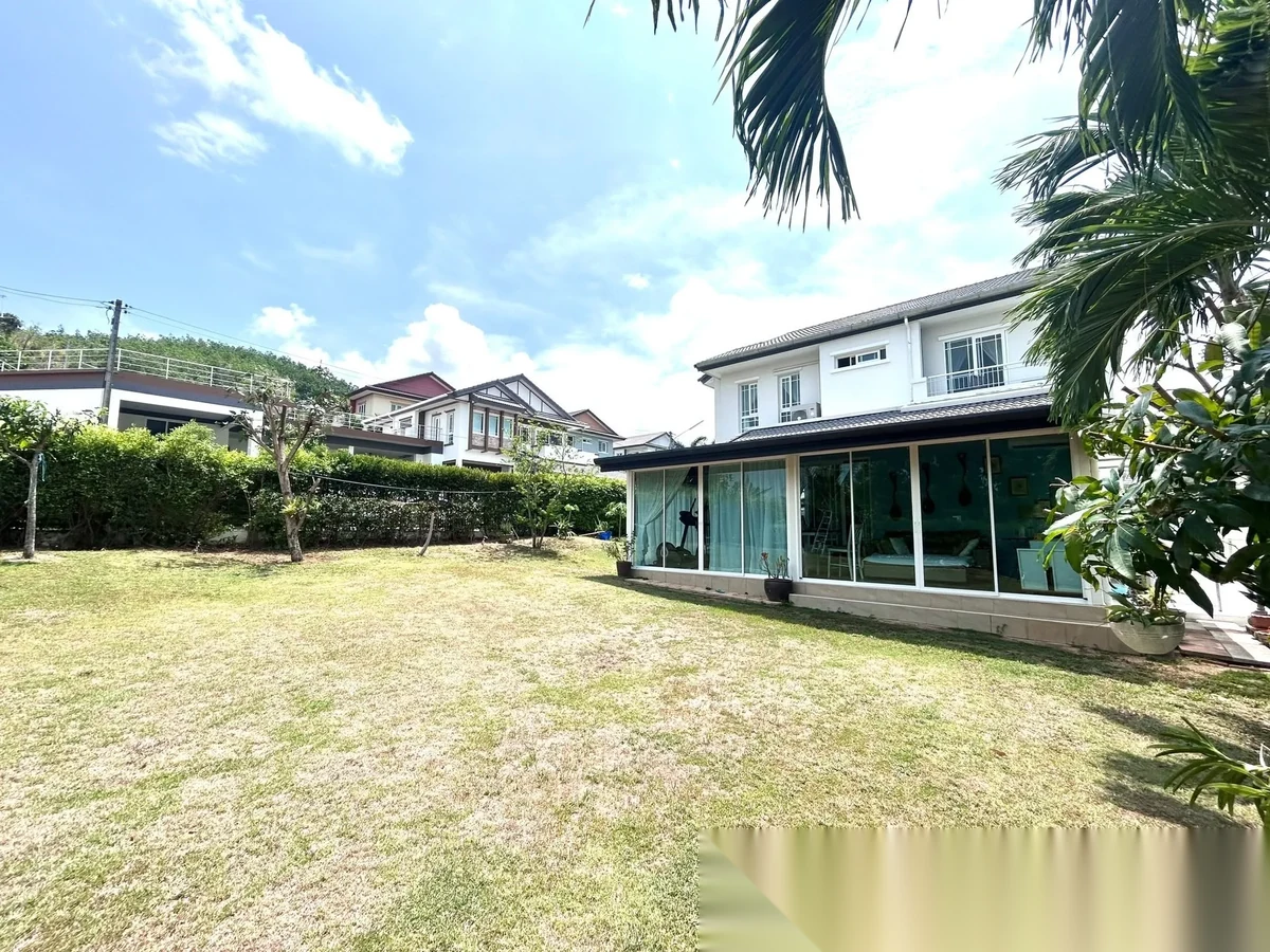 Дом 3BR в комплексе 88 Land and Houses Hillside Phuket · Чалонг · Вид в сад — фото 15