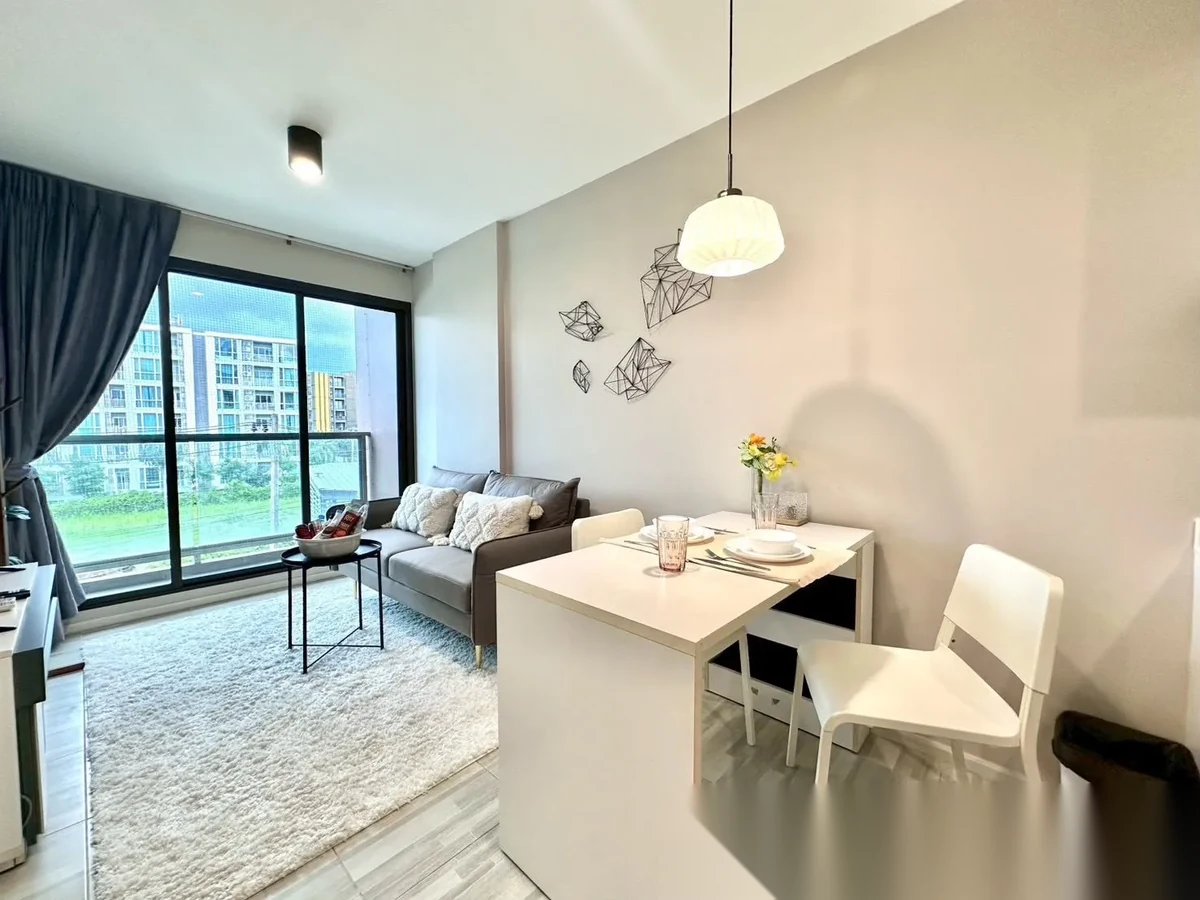 Апартаменты 1BR в ЖК ZCAPE III · Вичит · Вид на бассейн — фото 2