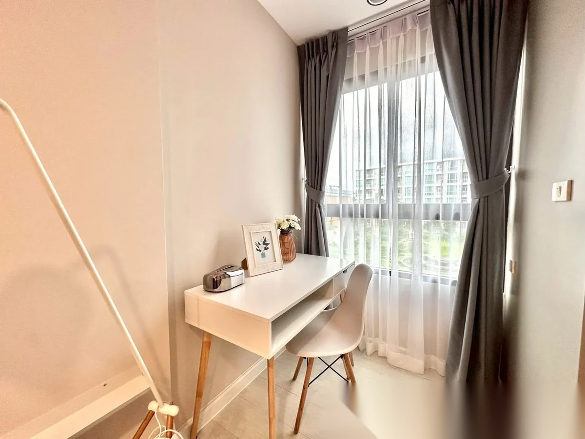 Апартаменты 1BR в ЖК ZCAPE III · Вичит · Вид на бассейн — фото 7