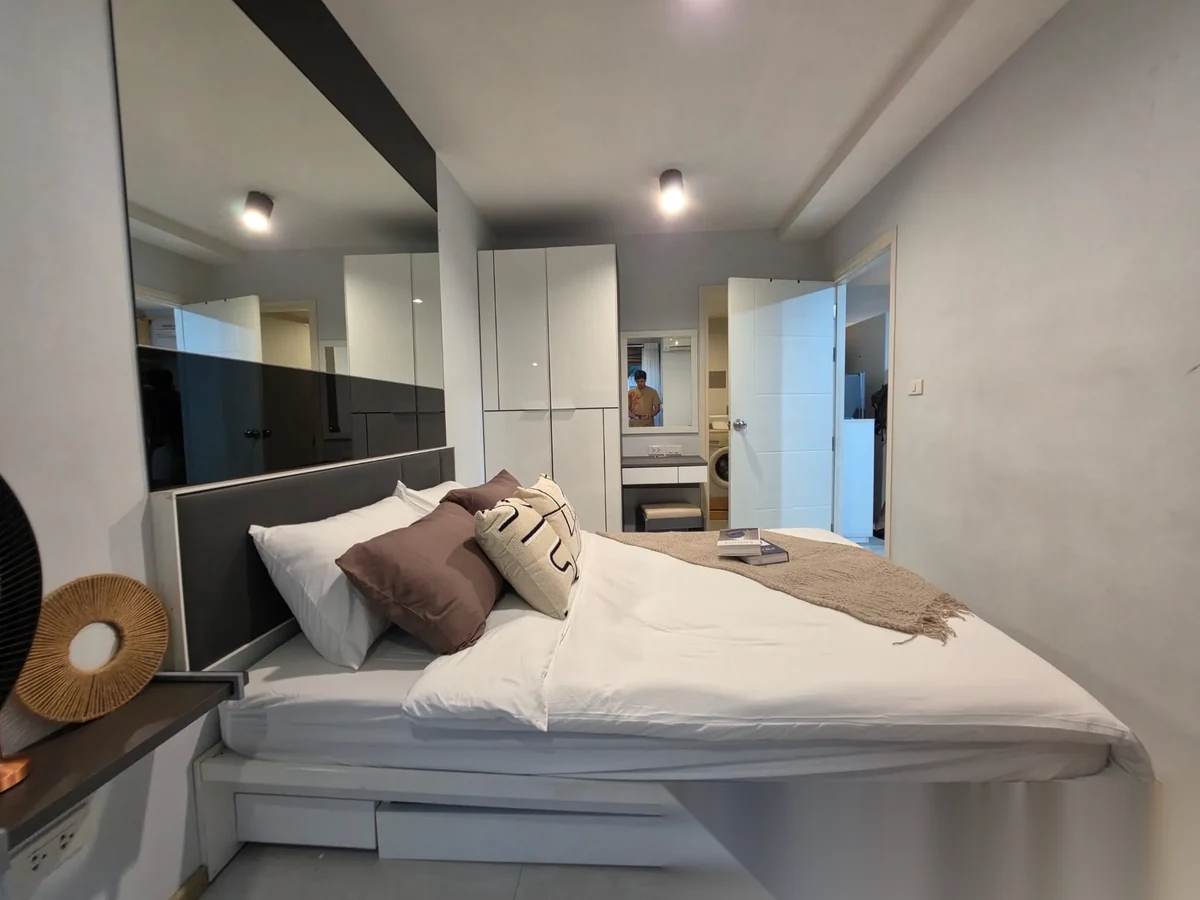 1 Bedroom Apartment for sale at ZCAPE III complex · Wichit · Pool View — photo 4