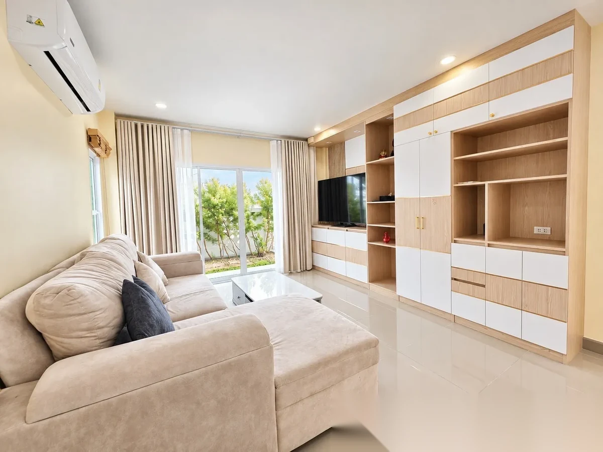 Дом 3BR в комплексе Chanakan Delight Kuku 3 · Пхукет-таун · Вид на бассейн — фото 13