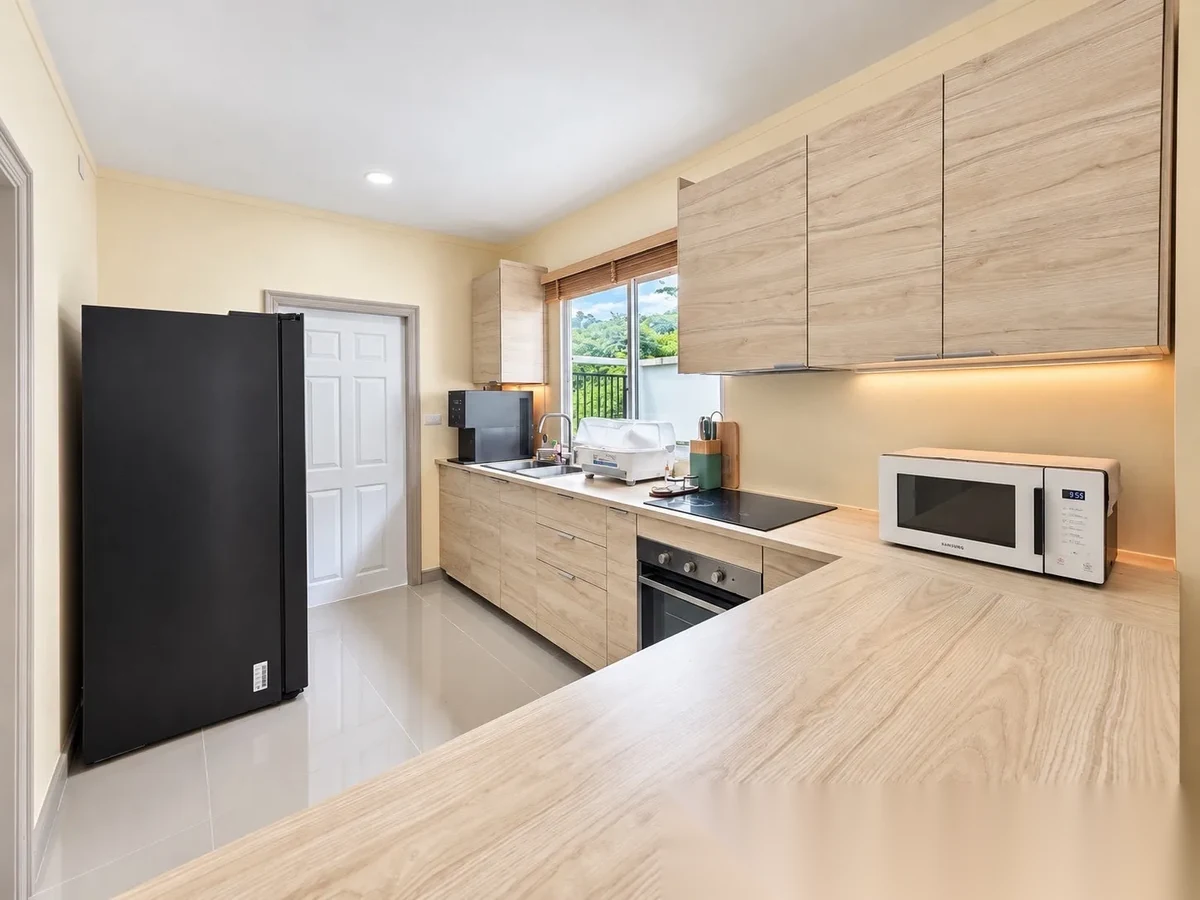 Дом 3BR в комплексе Chanakan Delight Kuku 3 · Пхукет-таун · Вид на бассейн — фото 14