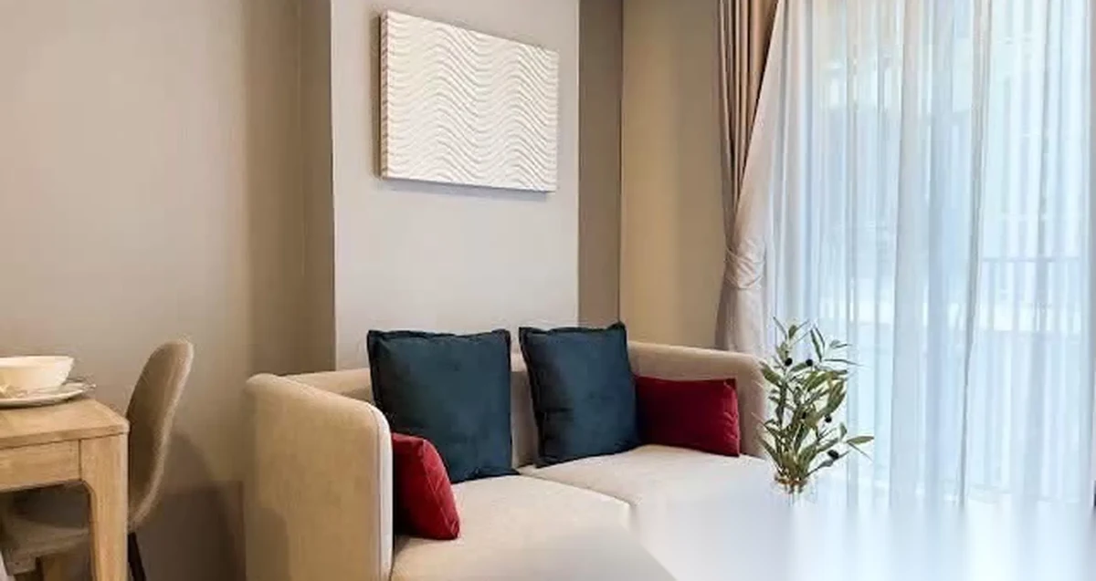 1 Bedroom Apartment for rent at The Base Rise complex · Wichit