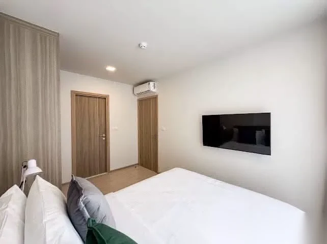 1 Bedroom Apartment for rent at The Base Rise complex · Wichit — photo 4