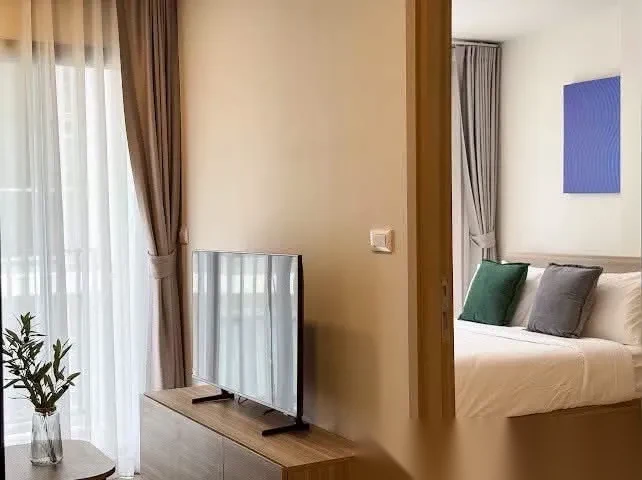 1 Bedroom Apartment for rent at The Base Rise complex · Wichit — photo 8