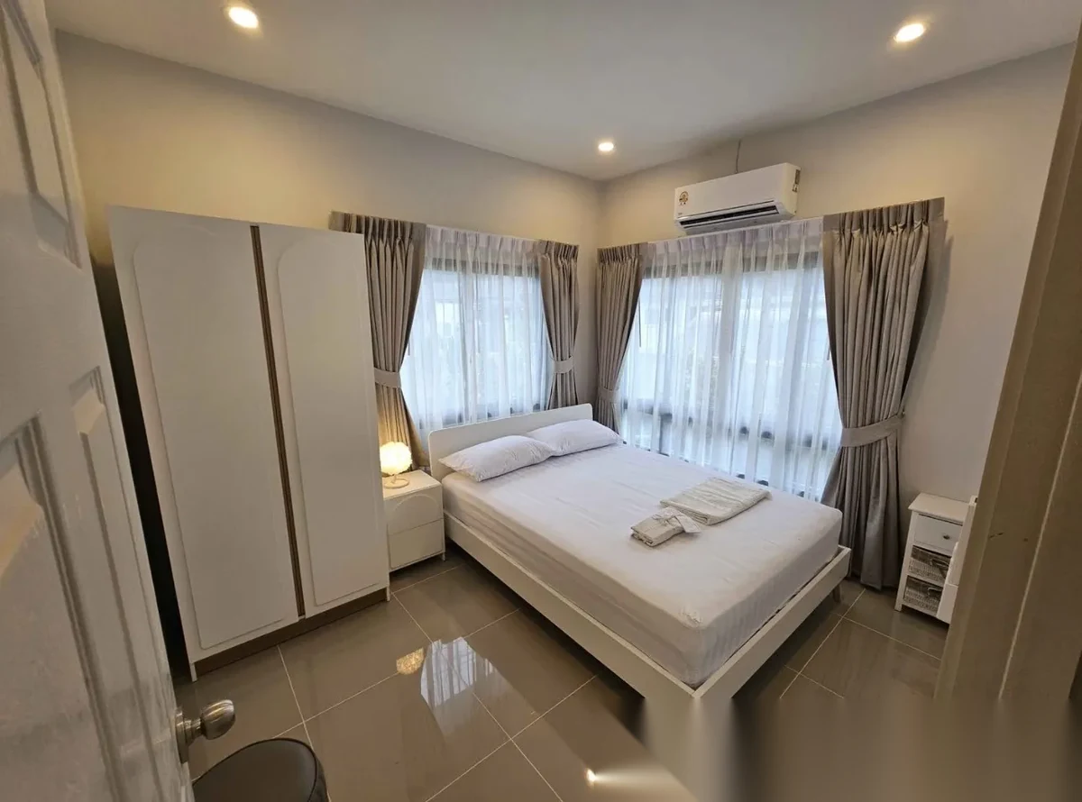 Дом 2BR в комплексе Phuket Villa Airport · Саку · Вид в сад — фото 3