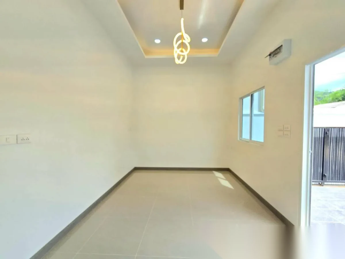 2 Bedroom House for sale — photo 3