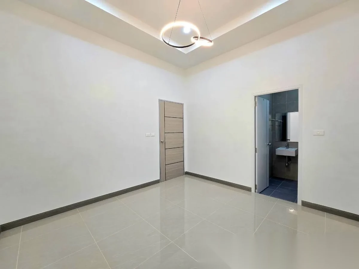 2 Bedroom House for sale — photo 9