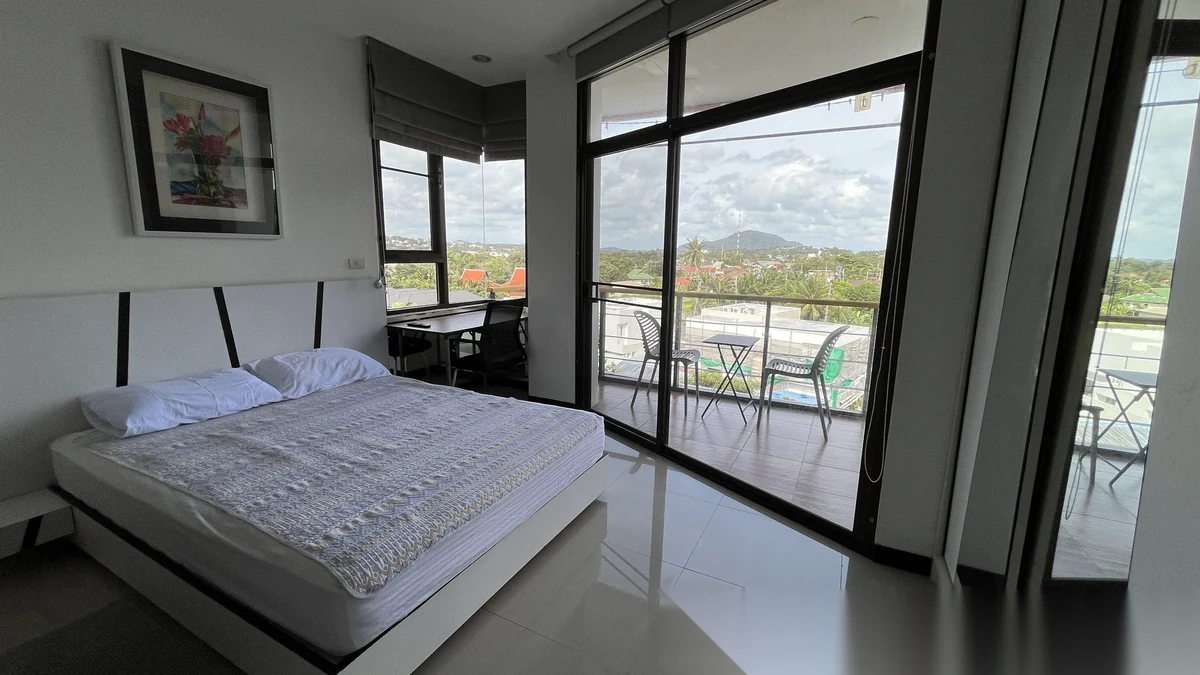 2 Bedroom Apartment for sale at Nai Harn Beach Condominium complex · Rawai — photo 7