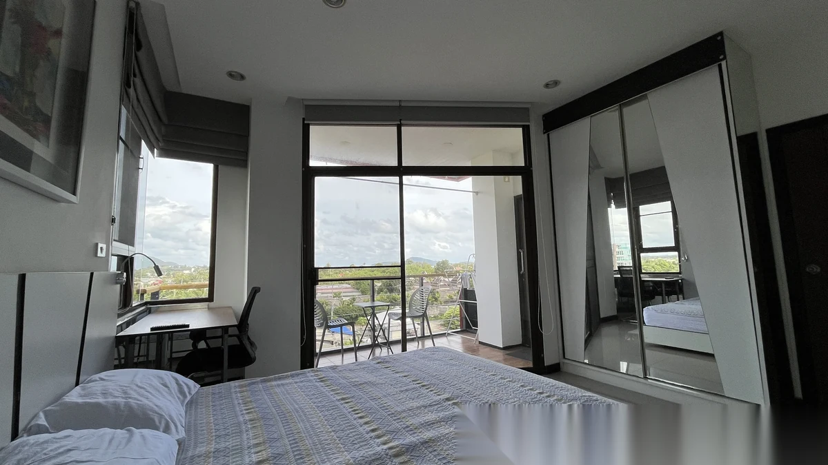 2 Bedroom Apartment for sale at Nai Harn Beach Condominium complex · Rawai — photo 8