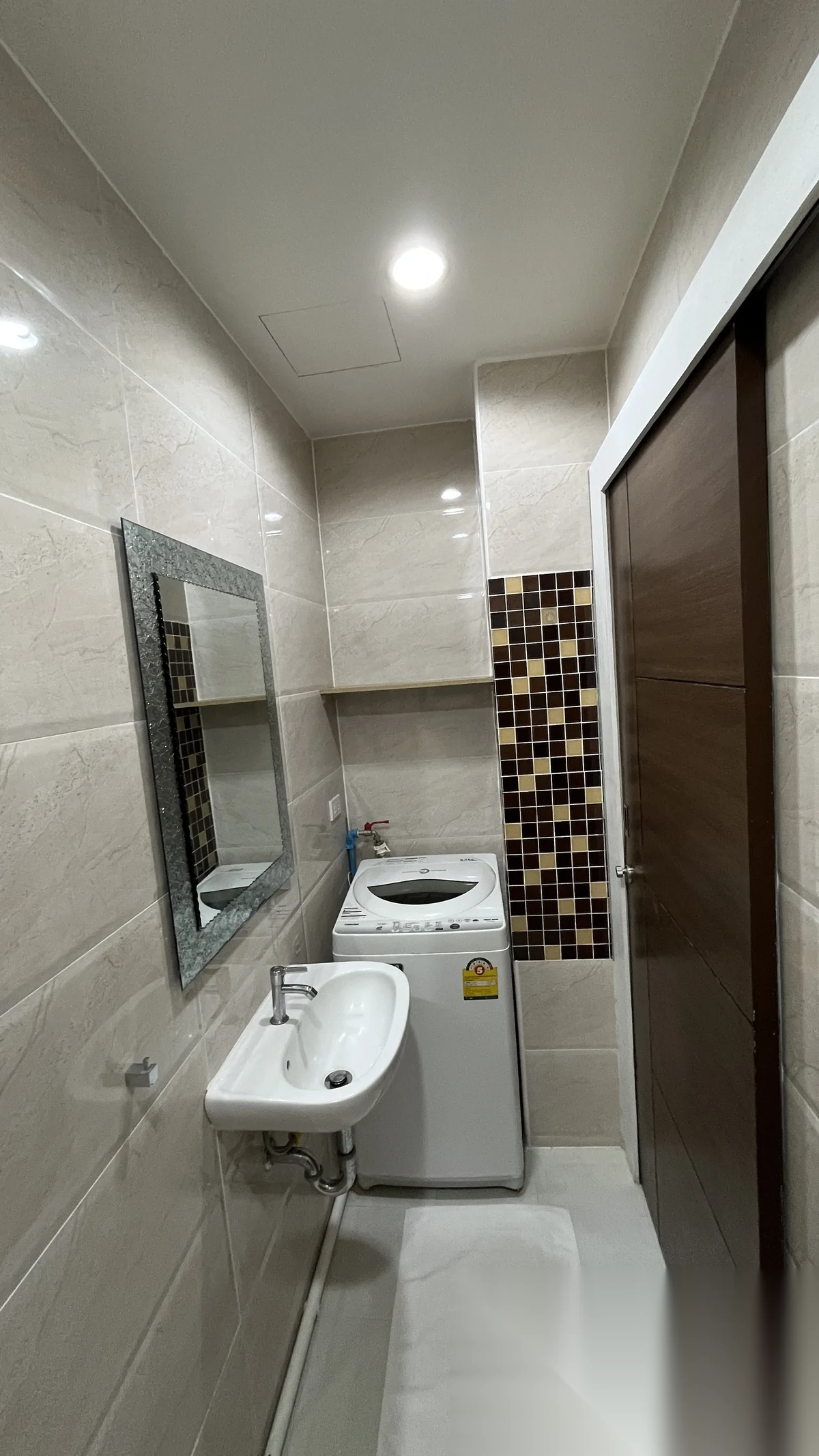 2 Bedroom Apartment for sale at Nai Harn Beach Condominium complex · Rawai — photo 15