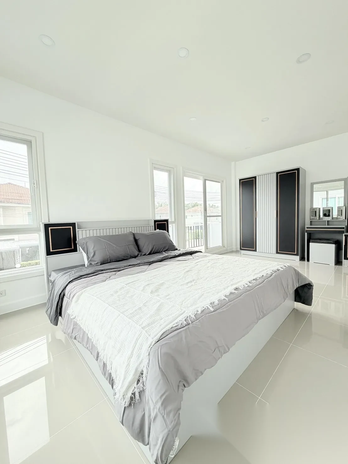 3 Bedroom House for sale at Supalai Bella Ko Kaeo Phuket complex · Ko Kaeo — photo 13