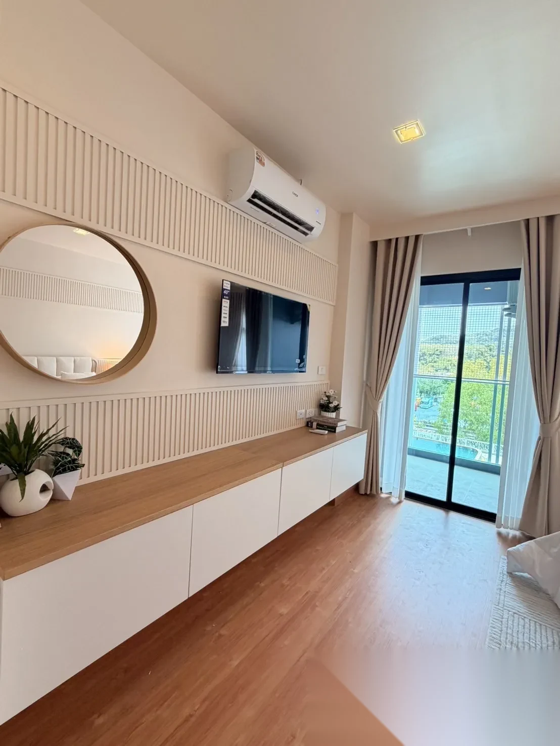 1 Bedroom Apartment for rent at The Nice Condotel complex · Choeng Thale · Pool View — photo 5