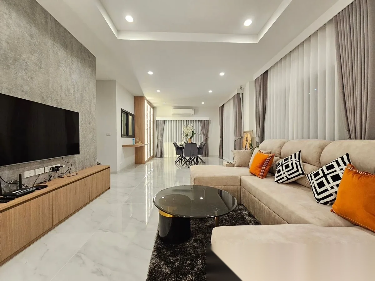 4 Bedroom House for sale at Supalai Lake Ville Phuket complex · Ko Kaeo — photo 7