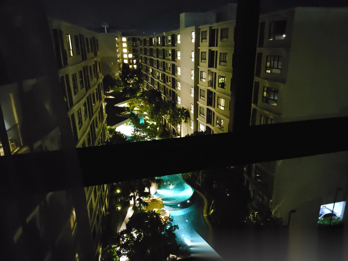 Апартаменты 2BR в ЖК Dcondo Reef Phuket · Кату · Вид на бассейн — фото 9