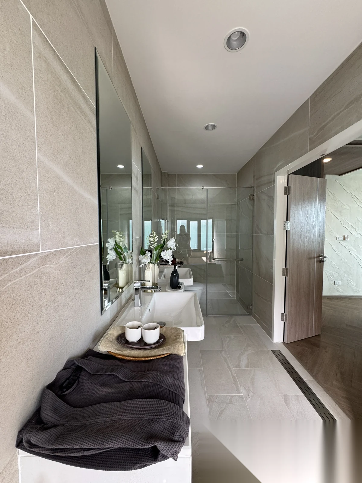 2 Bedroom Villa for rent at Supalai Scenic Bay Resort complex · Pa Khlok · Pool Access — photo 9